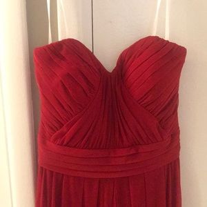 Strapless formal dress